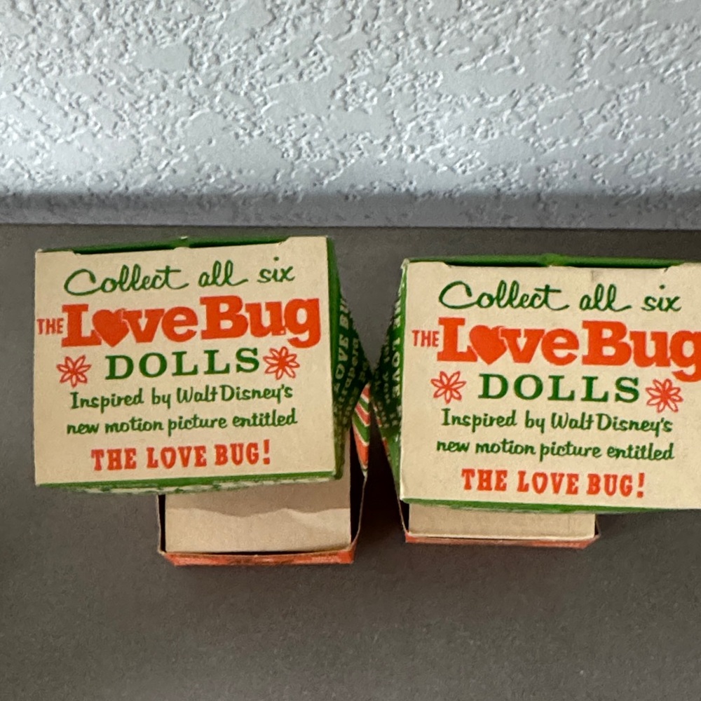 Love Bug Original Purple Troll Dolls with Outfits- In Original Boxes🩷 - Picture 2 of 3